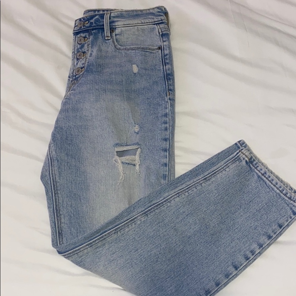 Brand new never worn old navy jeans! No tags.